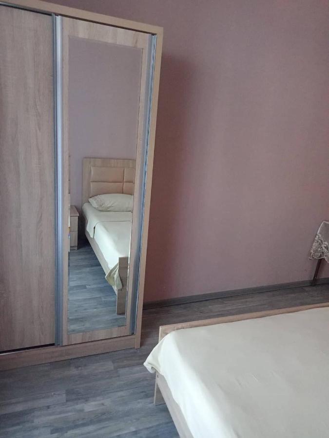Guest House Nona โกนิโอ ภายนอก รูปภาพ