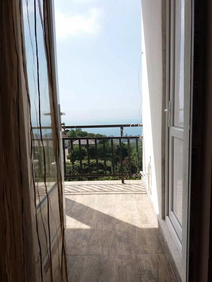 Guest House Nona โกนิโอ ภายนอก รูปภาพ